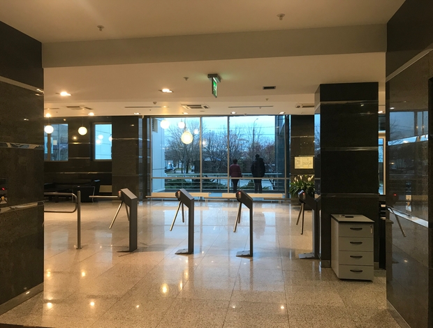 Академика Варги ул, д 8 корп 1